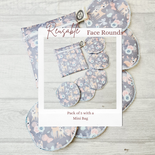 Set of 5 Reusable Face Wipes & Mini Bag